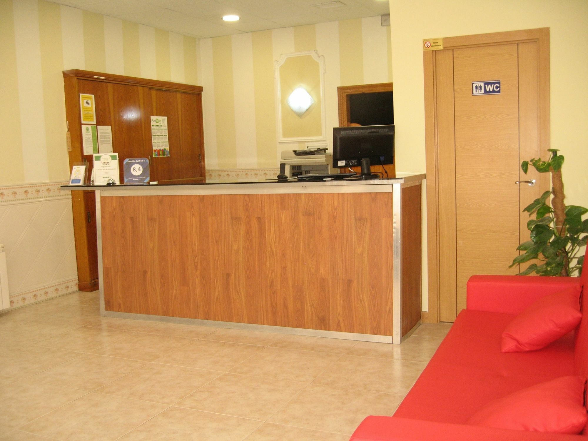 לוגרוניו Pension Calfred II מראה חיצוני תמונה